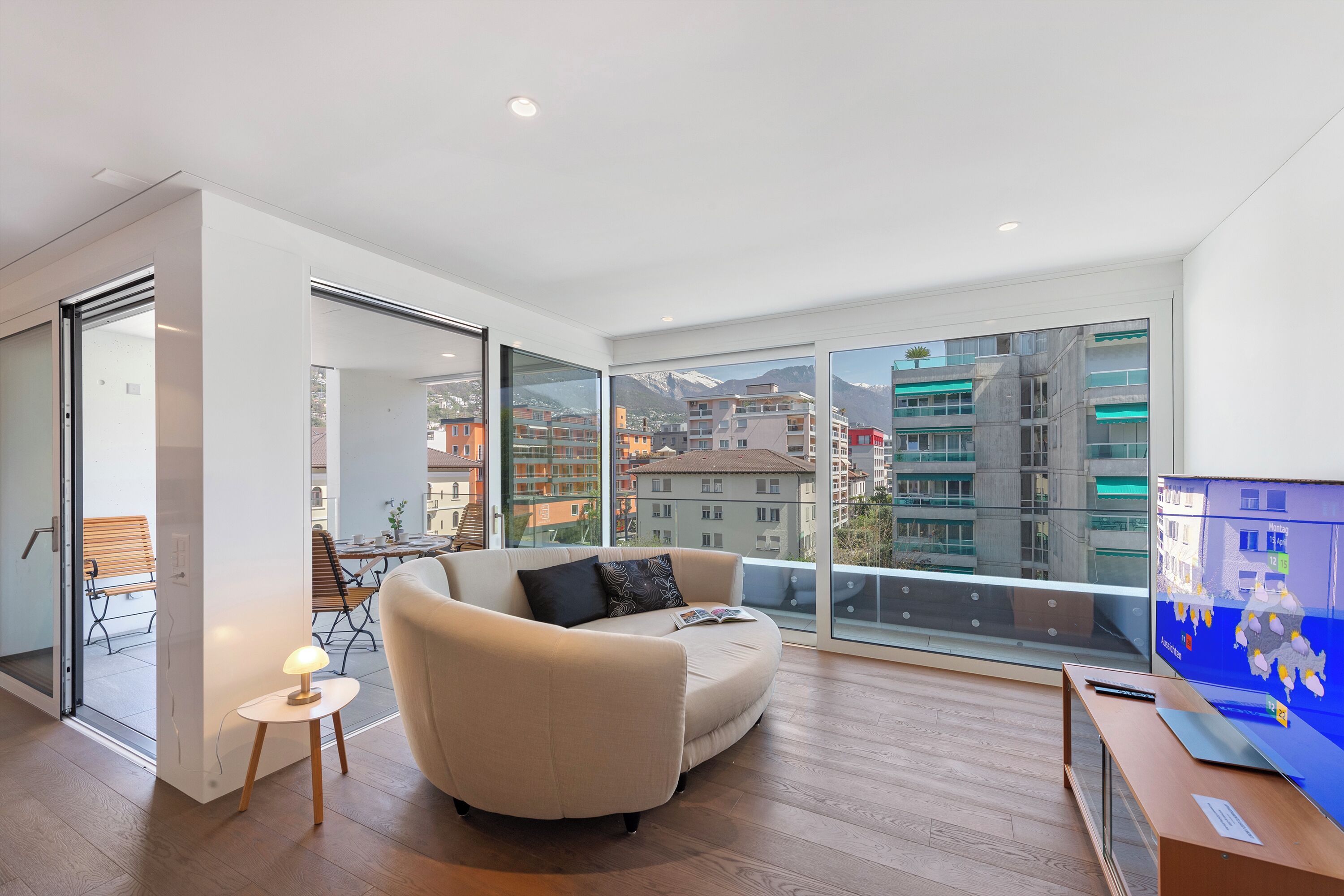 21-Zoll-Flachbildfernseher mit Kabelempfang