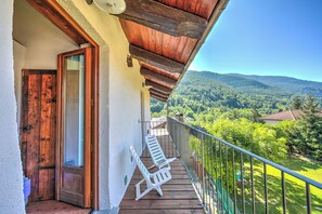 อพาร์ทเมนท์สำหรับครอบครัว, หลายห้องนอน (San Marco Lodge Apt Mountain Retreat) | ลานระเบียง/นอกชาน