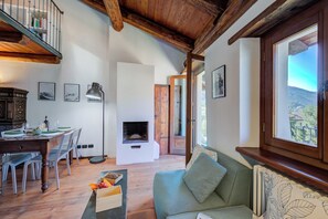 Televisión de pantalla plana de 21 pulgadas con canales digitales