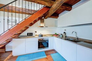 Appartement Familial, plusieurs chambres (San Marco Lodge Apt Mountain Retreat) | Cuisine privée