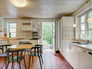 Køleskab, mikrobølgeovn, ovn, opvaskemaskine