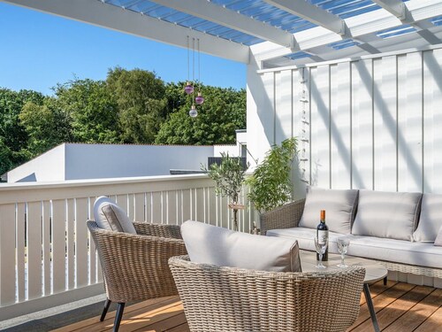 "Sylwia" - 800m from the sea by Interhome
