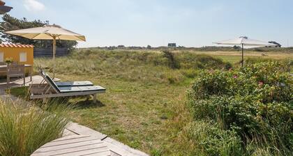 "Jantje" - 500m from the sea by Interhome