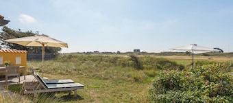 "Jantje" - 500m from the sea by Interhome