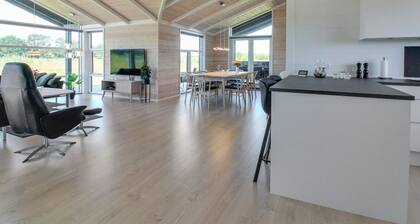 "Ariadne" - 900m from the sea by Interhome