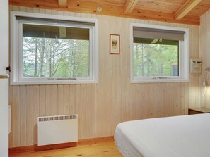 3 bedrooms, Internet