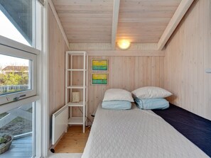 5 bedrooms, internet