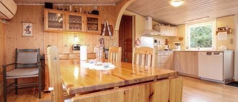 تناول الطعام