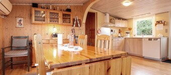 "Lilibeth" - 300m from the sea by Interhome