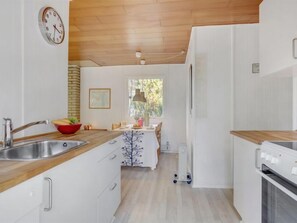 Fridge, oven, dishwasher, highchair