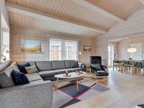 TV - "Herfrid" - 600m from the sea by Interhome (Ringkøbing)