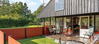 "Aswaldi" - 3.5km from the sea by Interhome