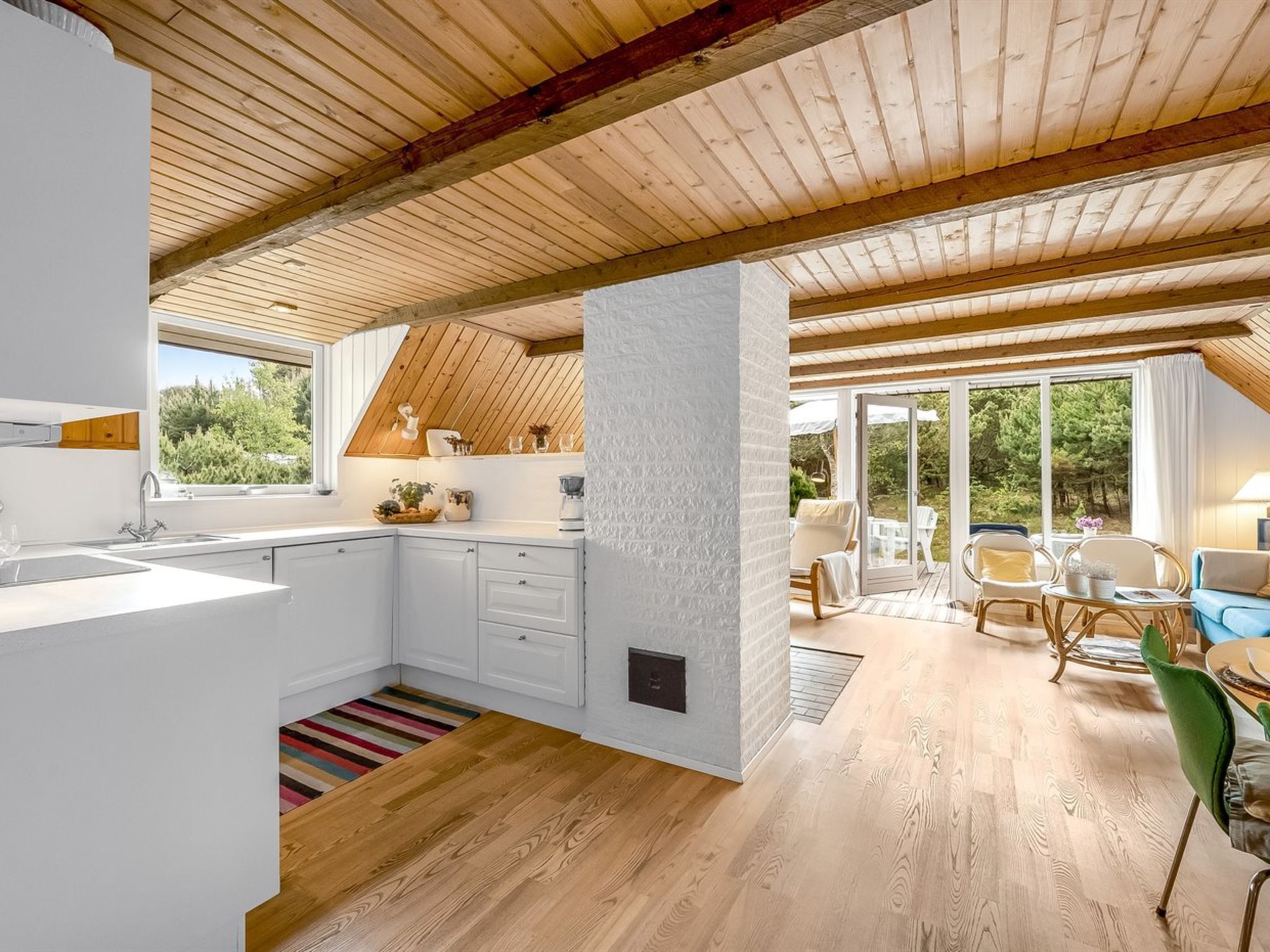 Réfrigérateur, micro-ondes, four, lave-vaisselle