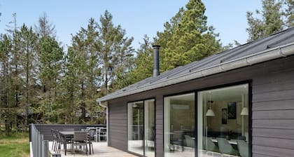 "Arnetta" - 1.5km from the sea by Interhome