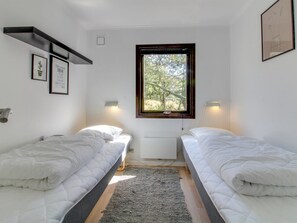 2 bedrooms, internet