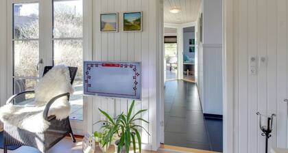 "Soleil" - 300m from the sea by Interhome