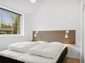 5 soveværelser, internetforbindelse