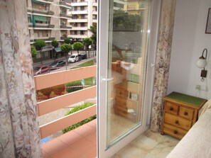 Interior - "El Balcón de Huelva" luxury in the center (Huelva)