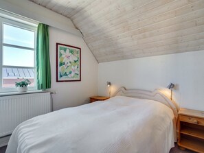 2 bedrooms, Internet