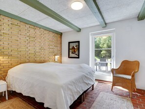 4 bedrooms, internet