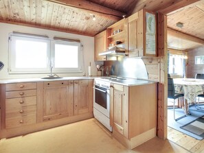 Fridge, microwave, cookware/dishes/utensils