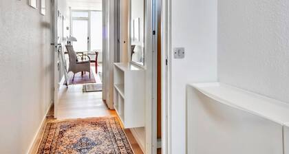 "Eske" - 50m from the sea by Interhome