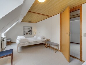 4 bedrooms, WiFi