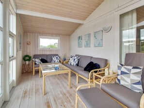 TV - "Allis" - 400m from the sea by Interhome (Fanø)