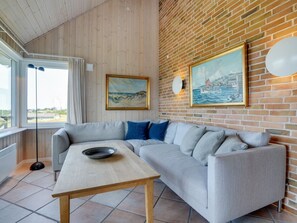 Fernseher, Kamin
