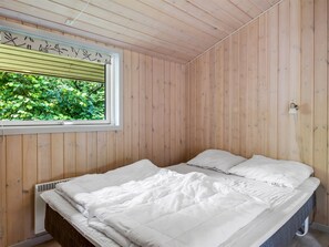 3 bedrooms, internet