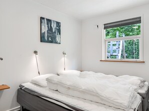 4 dormitoris i Internet 