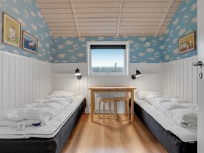 3 bedrooms, WiFi