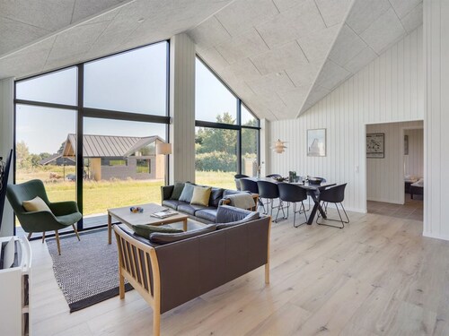 "Gojana" - 400m from the sea by Interhome