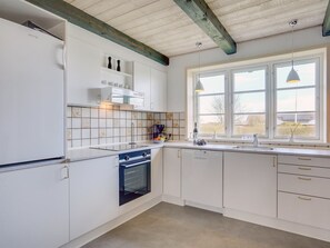 Køleskab, mikrobølgeovn, ovn, opvaskemaskine