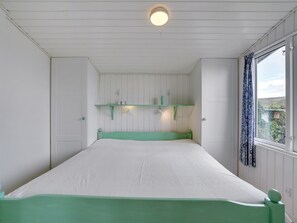 3 bedrooms, WiFi