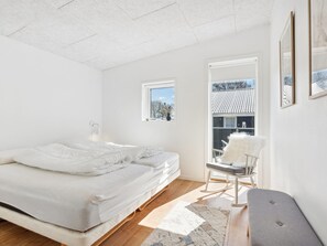 3 bedrooms, internet