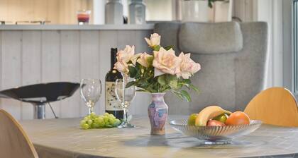 "Roel" - 500m from the sea by Interhome