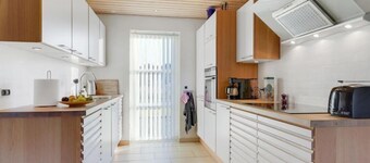 "Fengur" - 330m from the sea by Interhome