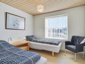 4 bedrooms, WiFi
