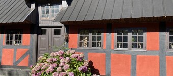 "Elvin" - 2.7km from the sea by Interhome