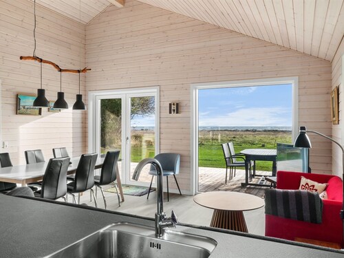 "Mato" - 100m from the sea by Interhome