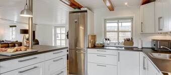"Gunlef" - 50m from the sea by Interhome