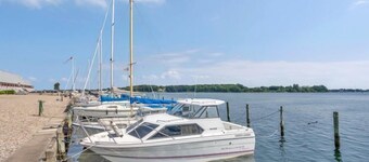 "Constance" - 50m from the sea by Interhome