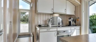 "Rathi" - 250m from the sea by Interhome