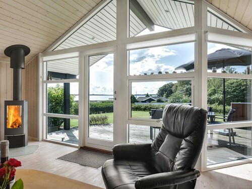 "Rathi" - 250m from the sea by Interhome