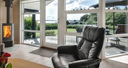 "Rathi" - 250m from the sea by Interhome