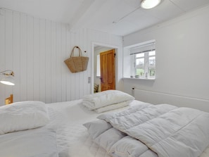 3 bedrooms, WiFi