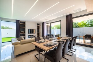 Biệt thự | 4 phòng ngủ 