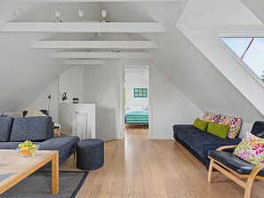 3 bedrooms, WiFi
