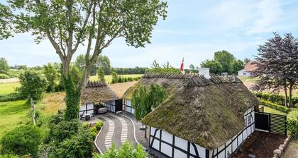 "Maileen" - 2.1km to the fjord by Interhome